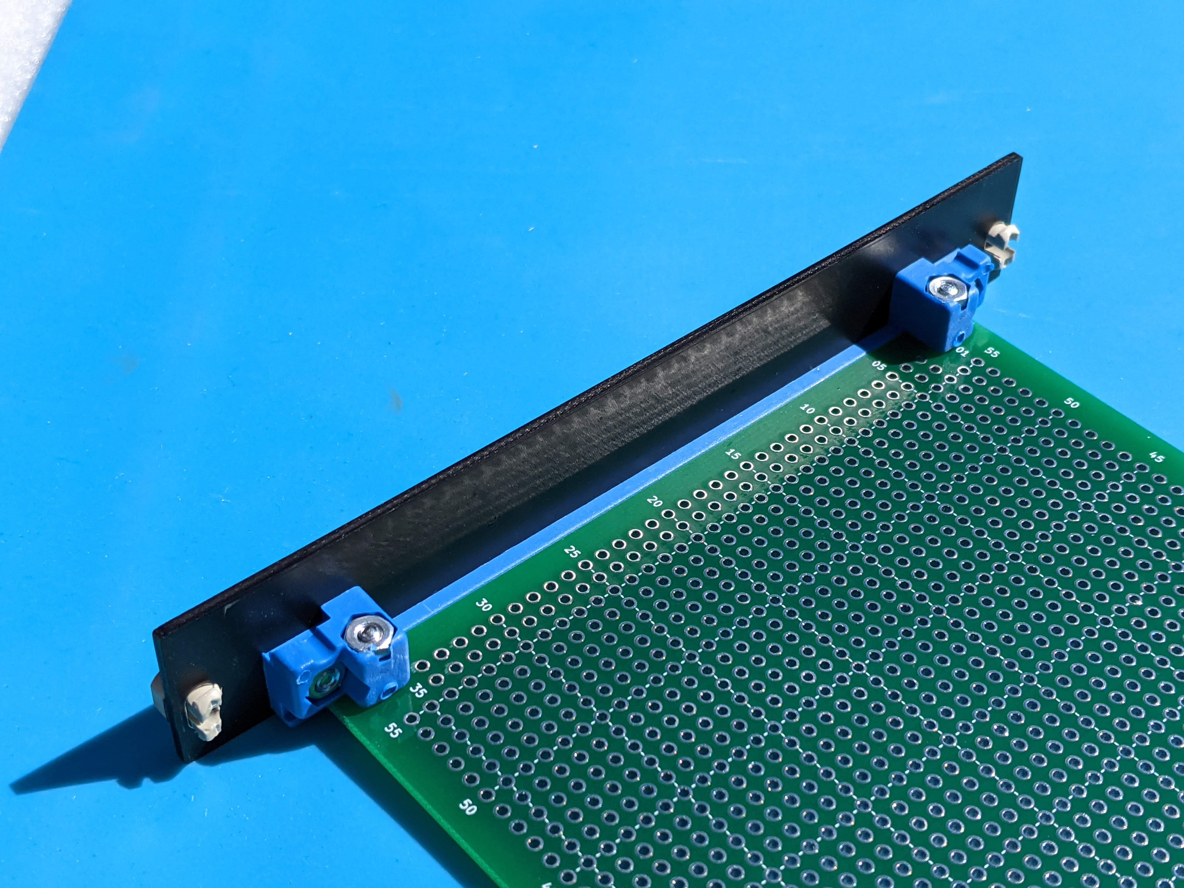 3U 4HP front panel blanking plate DIN41612 with PCB mounting hole